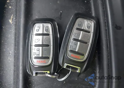 2020 Chrysler Voyager Lxi z USA, uszkodzony, nr VIN 2C4RC1DG9LR265439